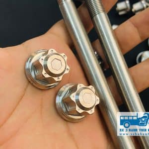 Tán và ốc bắt bánh sau xe ba gác được làm từ vật liệu chống ăn mòn cao