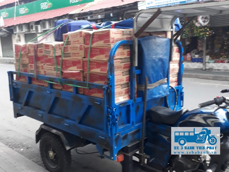 Xe ba gác tự chế dùng để vận chuyển hàng hóa nhanh chóng, tiết kiệm