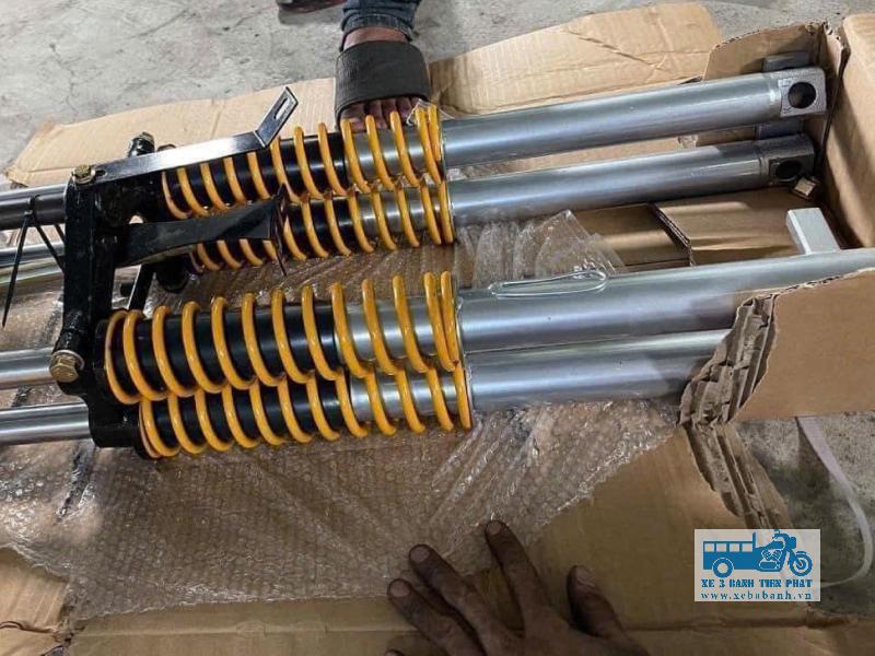 Phuộc 4 cây chịu lực tốt, giảm xóc hiệu quả