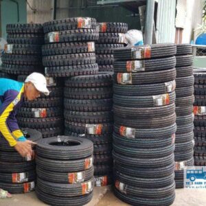 Xưởng xe ba bánh Tiến Phát bán vỏ trước 450-12 chính hãng, giá tốt