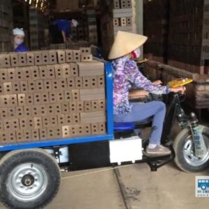 Khi chọn xe ba bánh điện chở gạch cần xác định tải trọng phù hợp để đảm bảo khả năng hoạt động